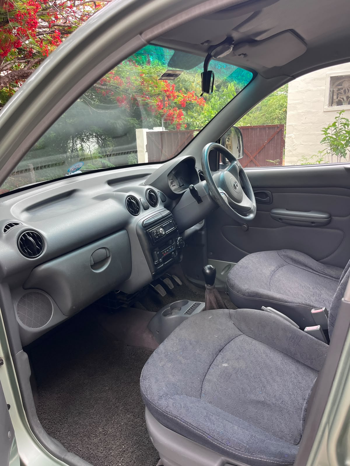 Hyundai Santro - Image 8